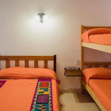 Aires De Cafayate Hostel Bagian luar foto