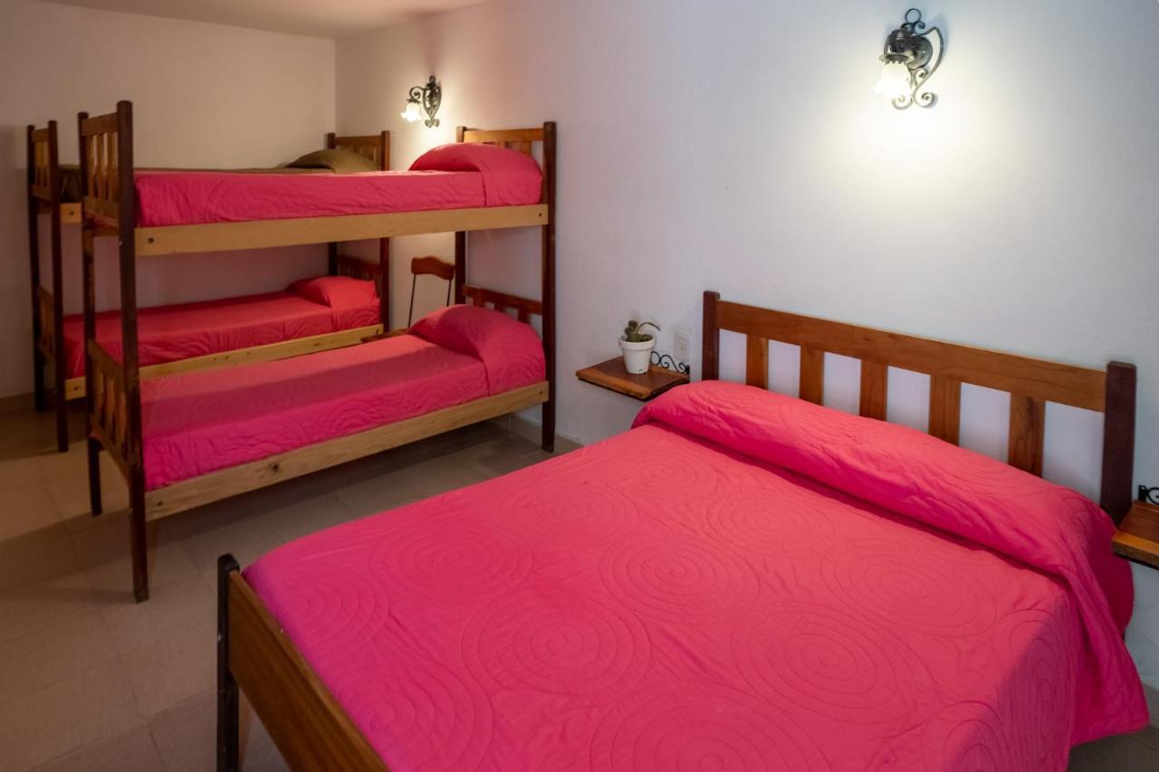 Aires De Cafayate Hostel Bagian luar foto