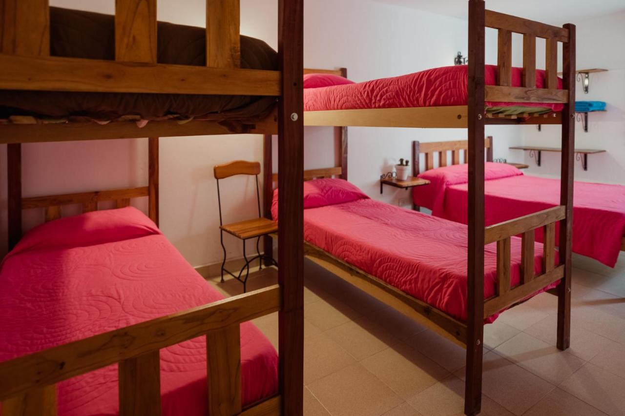 Aires De Cafayate Hostel Bagian luar foto